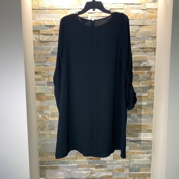 Halogen Ruched Sleeve Swing Dress - Picture 2 of 5